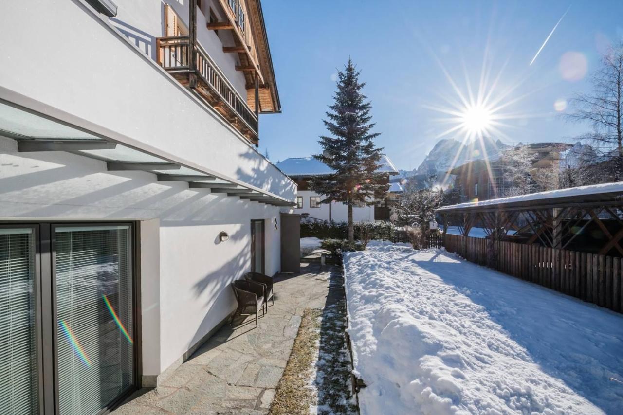 Appartments Markus Kofler Sexten Ruang foto
