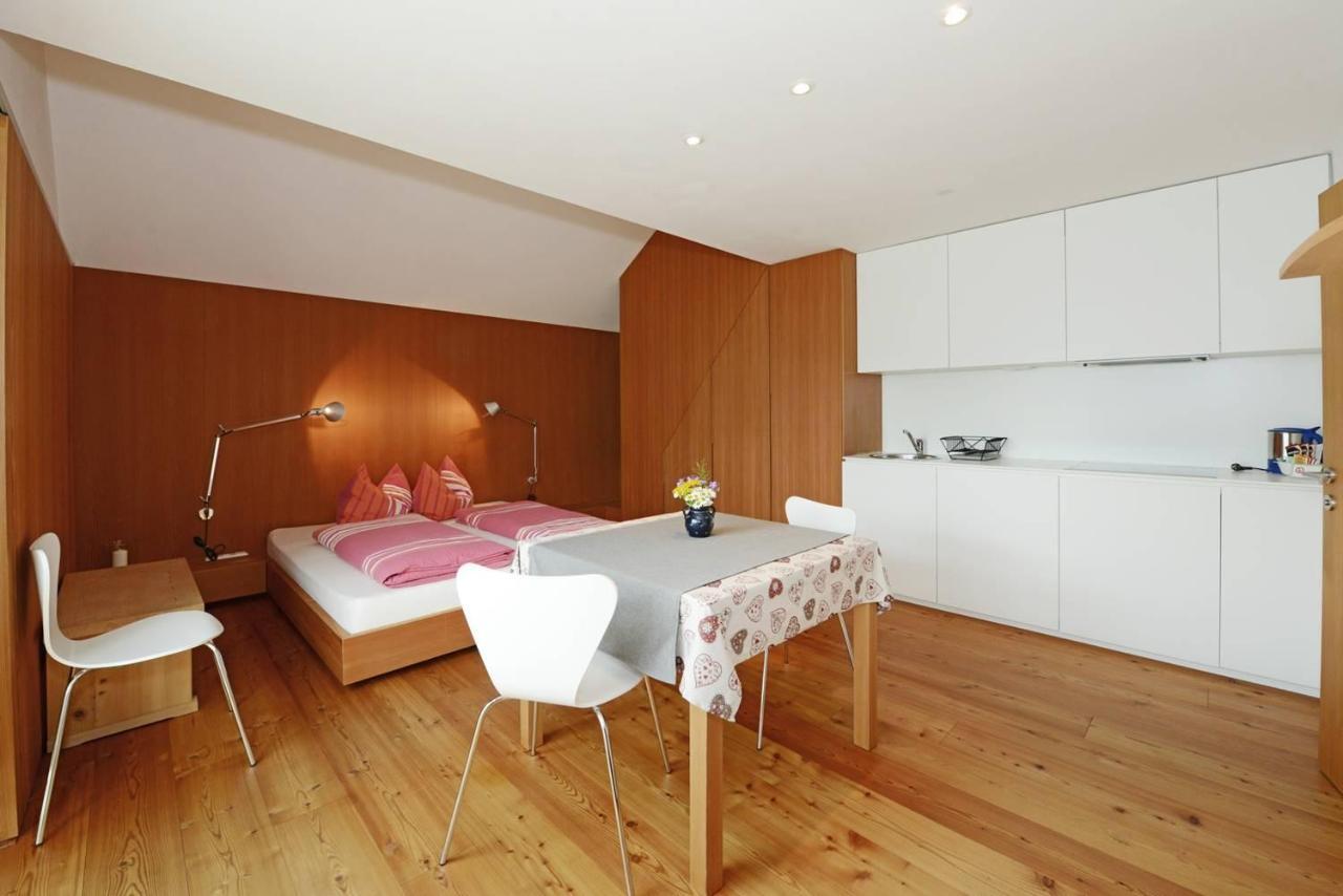Appartments Markus Kofler Sexten Ruang foto