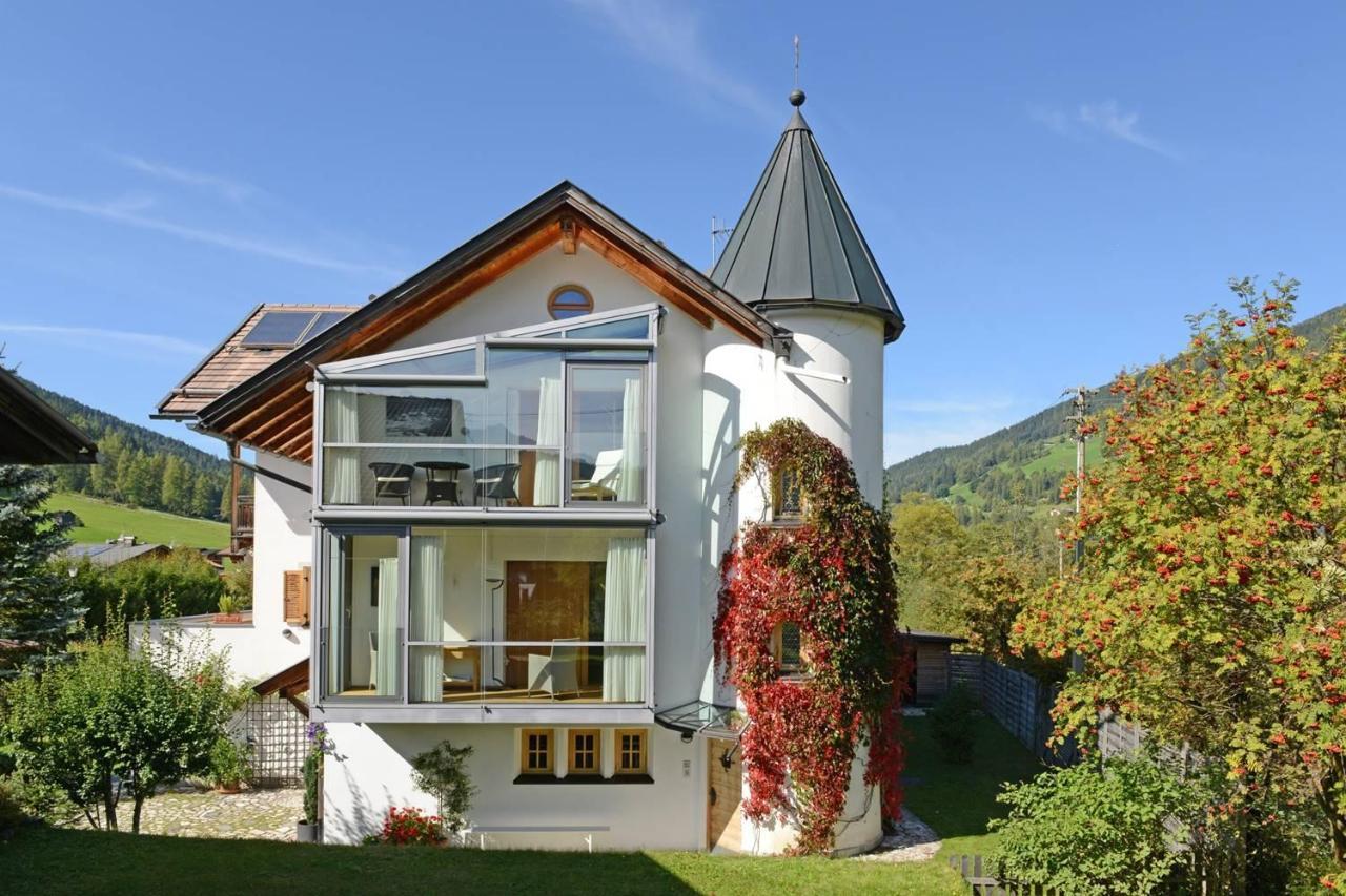 Appartments Markus Kofler Sexten Ruang foto